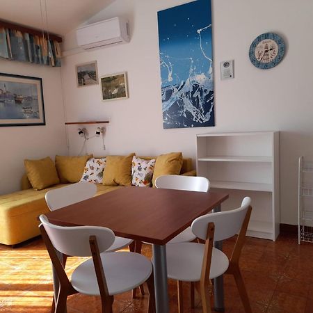 Apartments Mirjana 노비비노돌스키 외부 사진